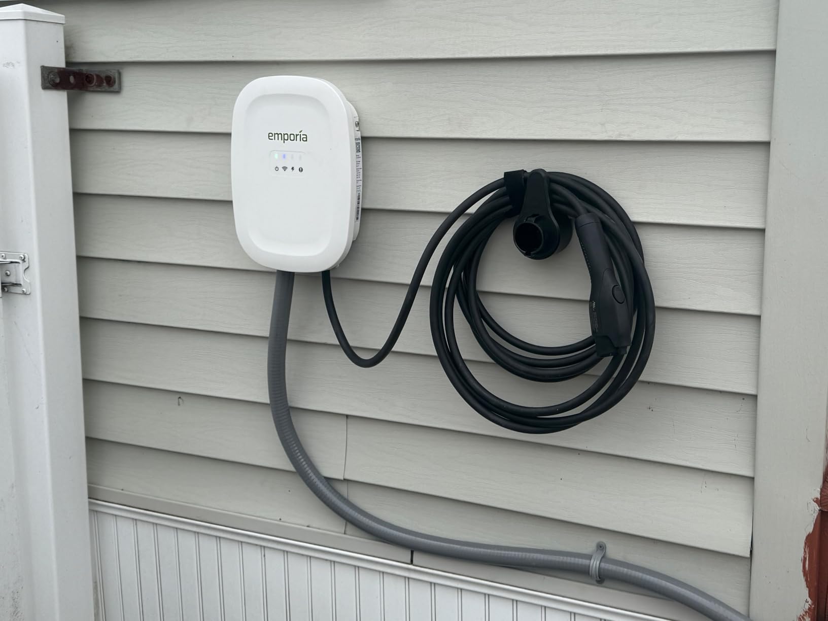 EMPORIA Level 2 EV Charger w/ J1772 Connector — 48 Amp, 240V WiFi Enabled Electric Vehicle Charging Station, 25ft Cable, NEMA 14-50, White customer photo 2