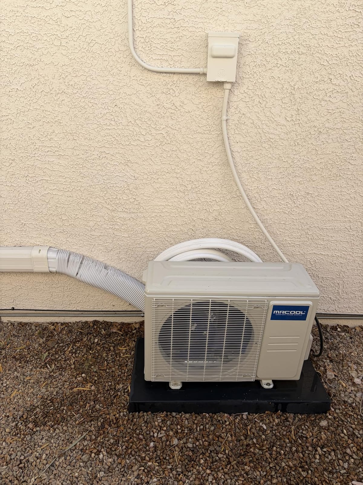 MRCOOL 12,000 BTU WiFi Smart DIY Star 4th Generation Ductless Remote Controlled Mini Split Air Conditioner with Sleep Mode Function, White customer photo 2