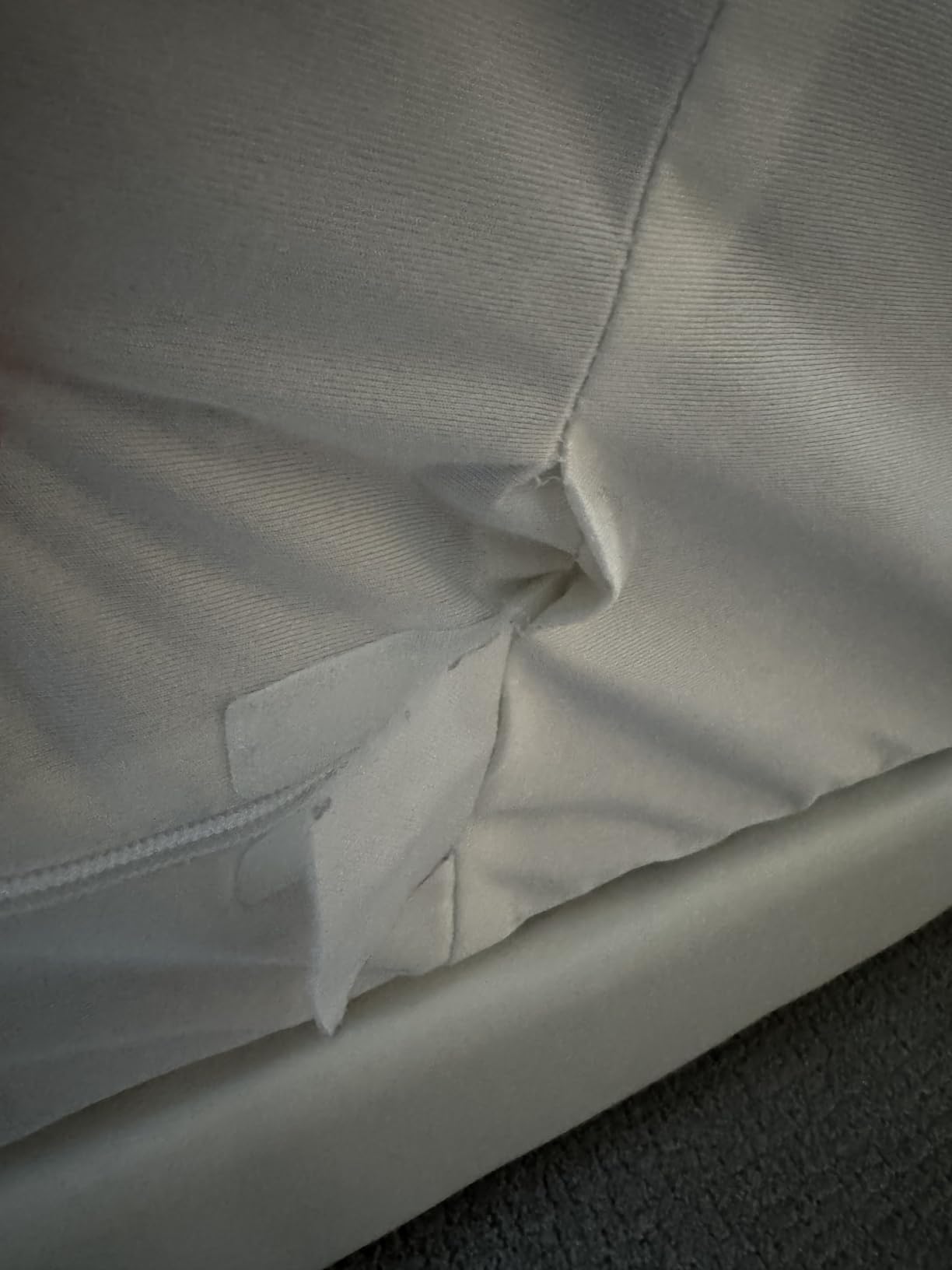 Utopia Bedding Crib Size Mattress Protector Zippered, 100% Waterproof customer photo 2