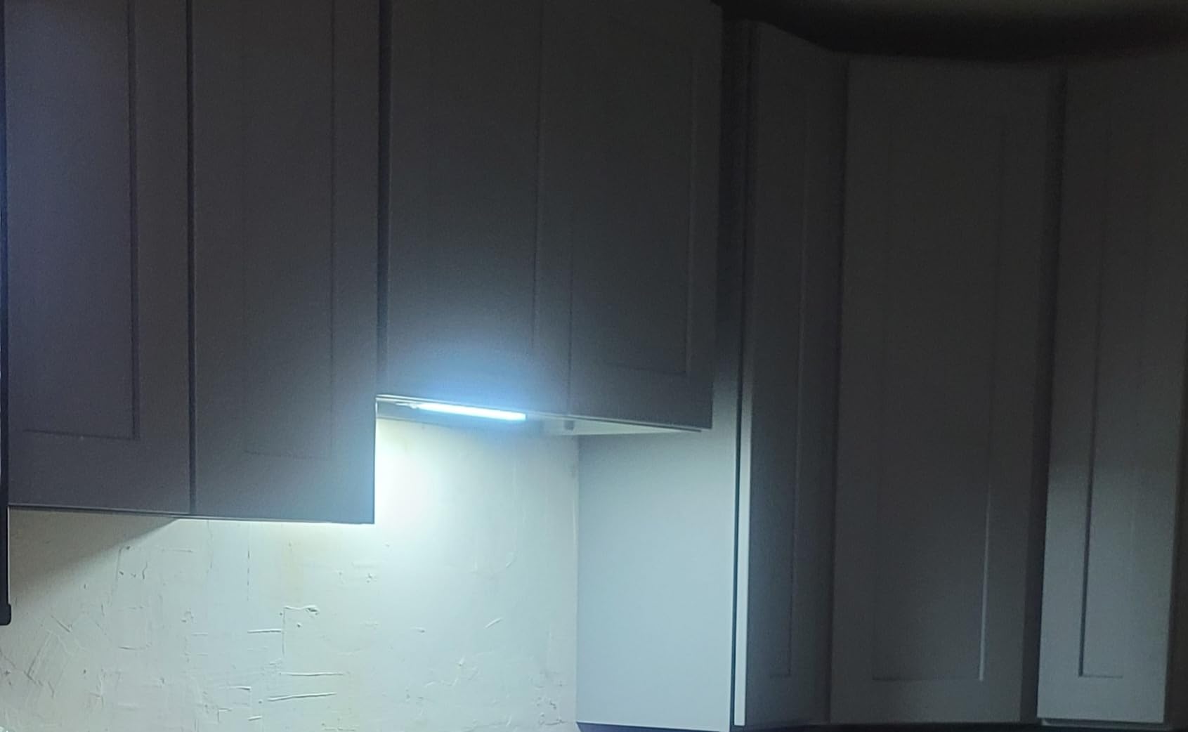 MCGOR 10inch Under Cabinet Lighting, 2 Pack Rechargeable Motion Sensor Light Indoor, 5 Levels Dimmable Magnetic Closet Lights, Wireless Under Counter Lights for Kitchen, Stairs customer photo 2