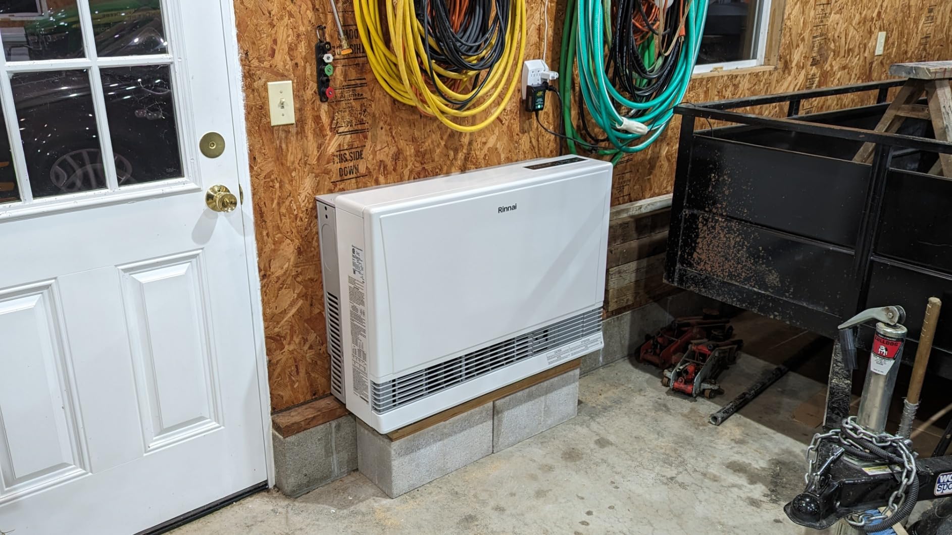 Rinnai EX38DTWN Direct Vent Wall Furnace 38,400 BTU Natural Gas Heater customer photo 1