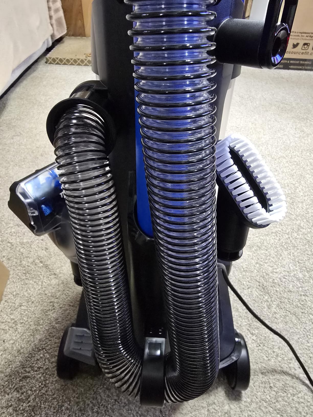 Bissell CleanView Rewind Pet Bagless Vacuum with Automatic Cord Rewind, Active Extension Wand for Hard-to-Reach Areas, Powerful Suction & Multi-Surface Cleaning, 3534 customer photo 2
