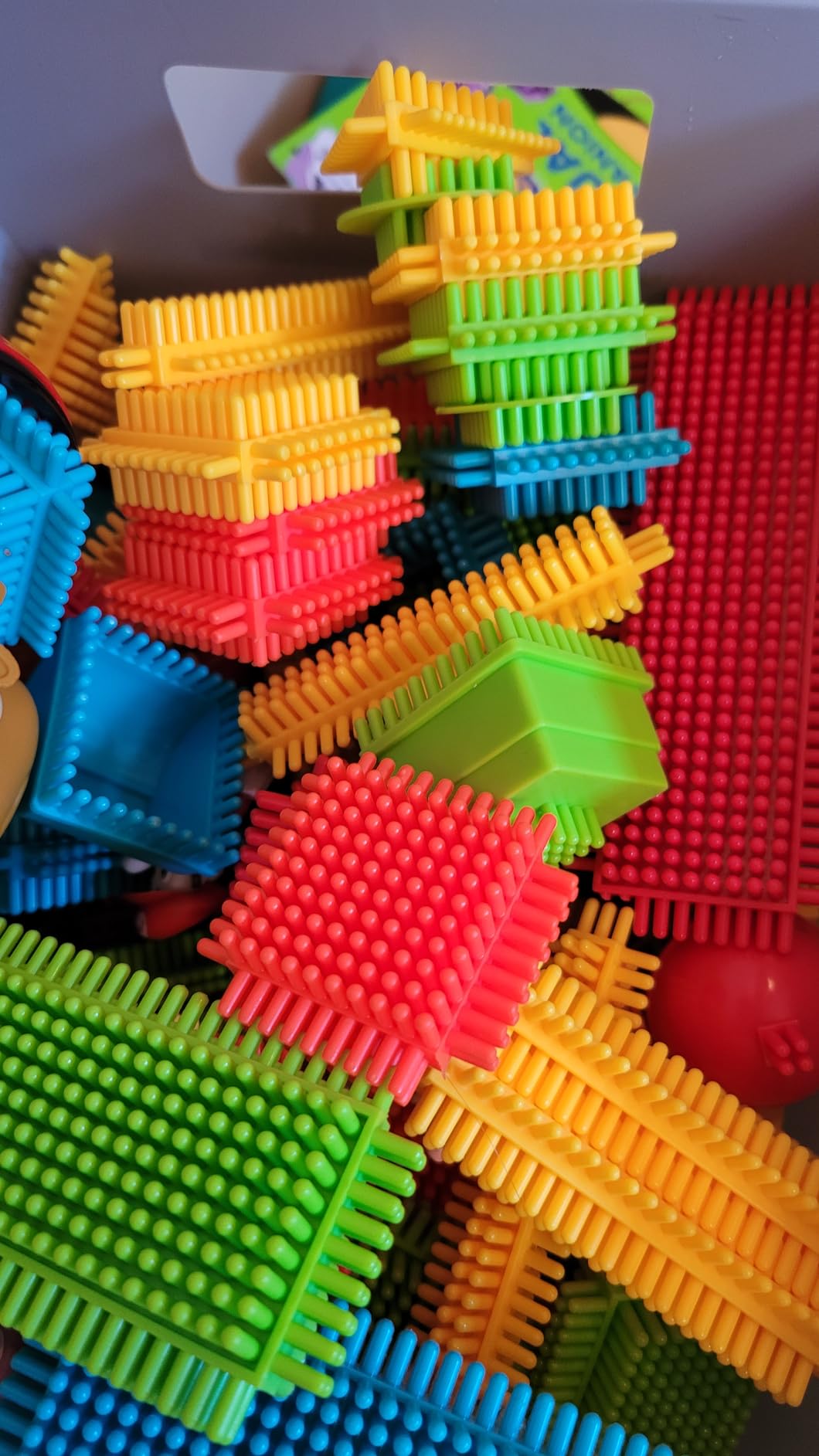 Contixo 144 pcs Bristle Shape 3D STEM Building Toys, Construction Learning Stacking Educational Block, Creativity Beyond Imagination, Inspirational, Safe & Durable, Recreational Toy for Kids Ages 3-8 customer photo 1