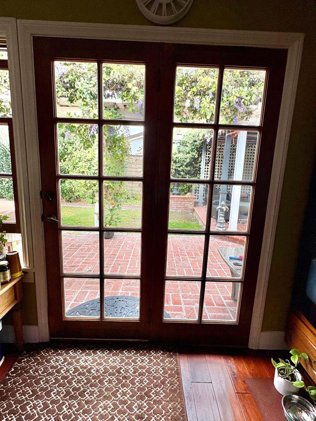 MaKefeile No-Drilling Retractable Screen Door, Folding Sliding Screen Doors with Aluminum Frame for Patio French Front Door Bedroom kitchen, Custom Screen for Single/Double Door, Customize Size, White customer photo 1