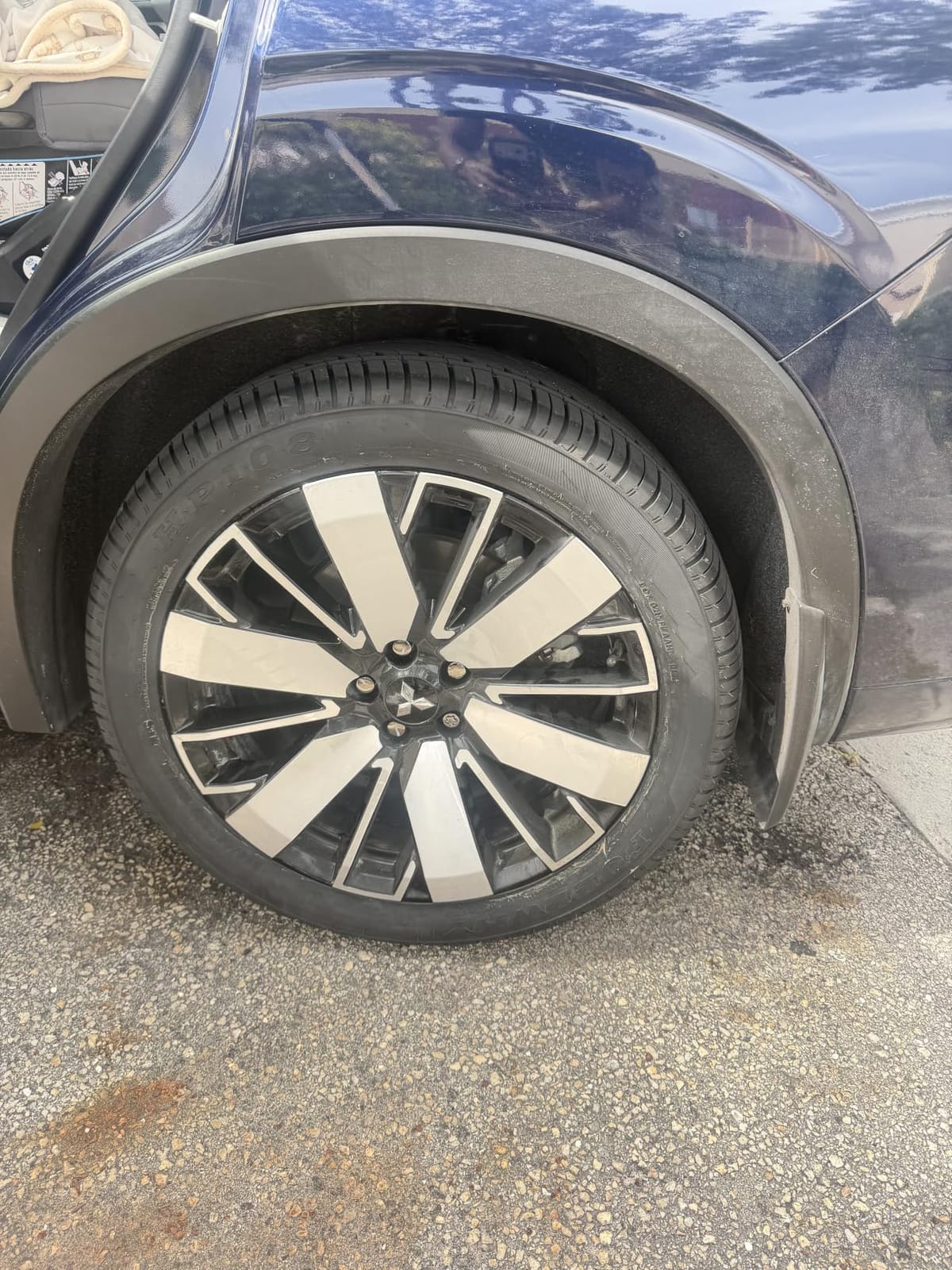 Fullway HP108 245/50R20 102V All Season SL Performance 20 inch Tire customer photo 1