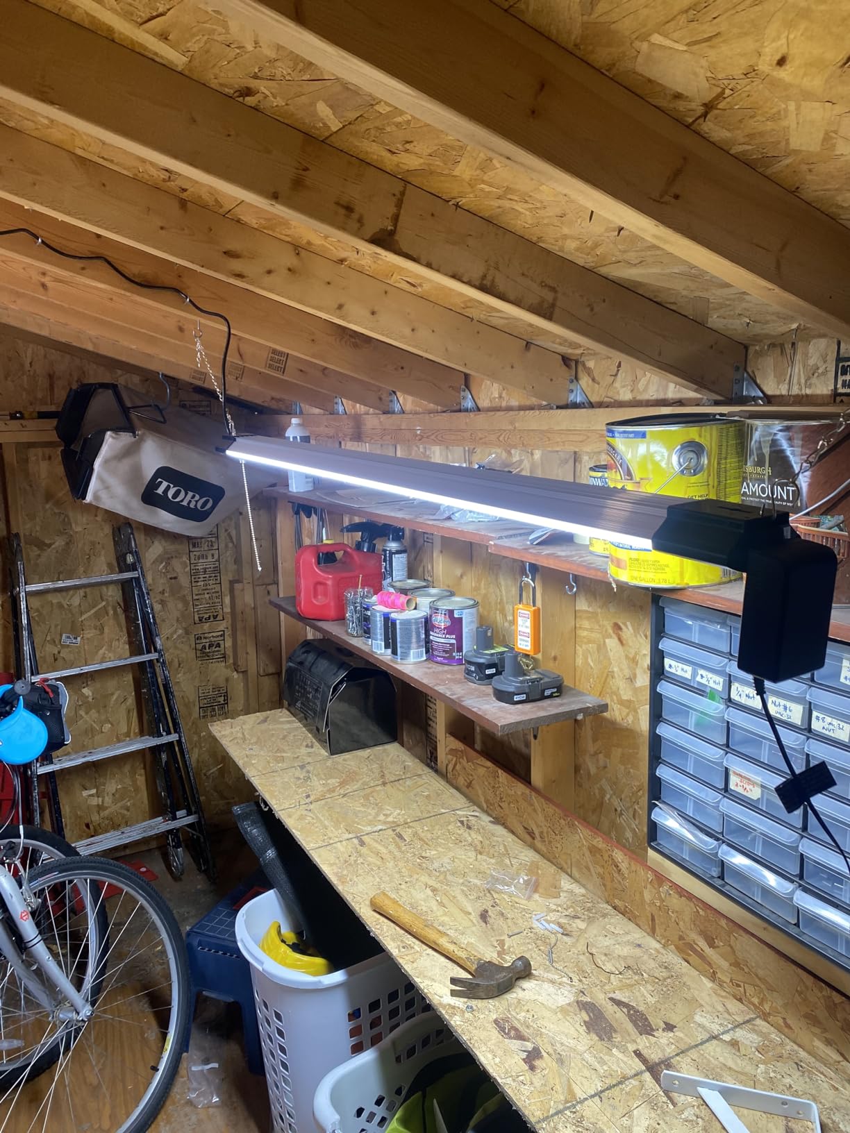 Barrina BS84 LED Shop Lights 4FT for Workshop, 84W 10000LM 5000K, 1 Packs customer photo 2