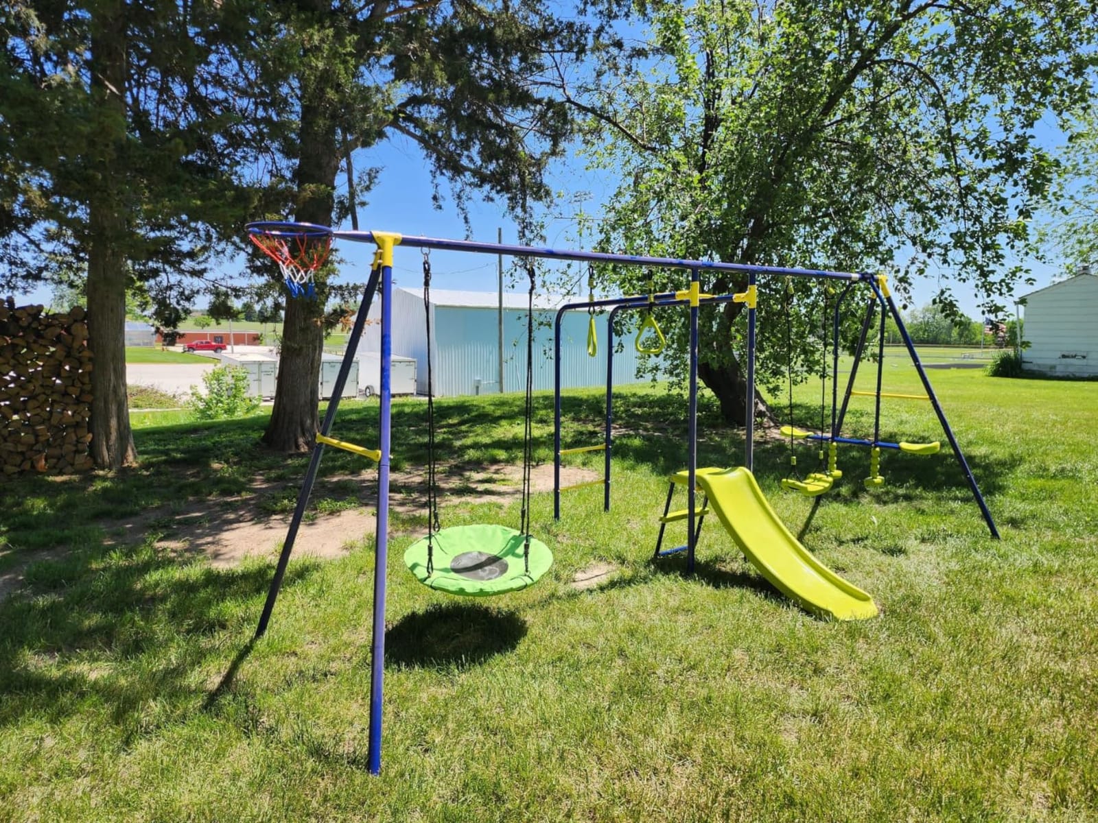 Costzon 660 lbs Swing Sets for Backyard, 7-in-1 Heavy Duty Extra Large Metal Swing Frame w/2 Swings, Glider, Gym Rings, Slide, Monkey Bar, Basketball Hoop, Play Equipment for Indoor Outdoor customer photo 2