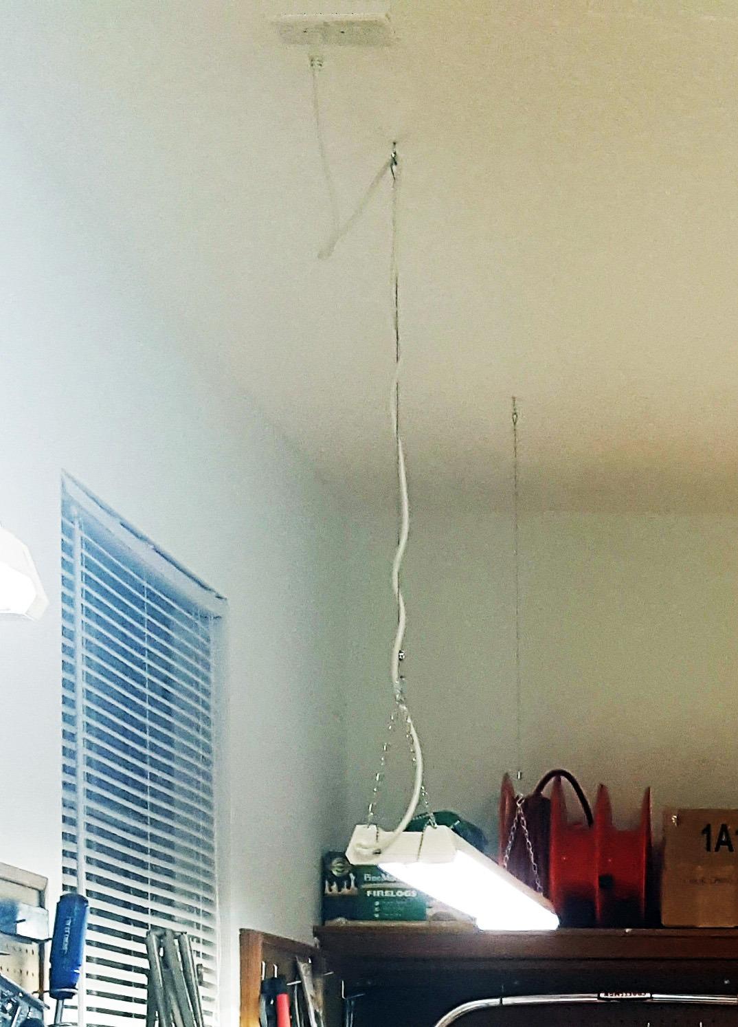Sunco 10 Pack LED Shop Lights 4FT, Plug in Linkable, White, 40W=150W customer photo 2