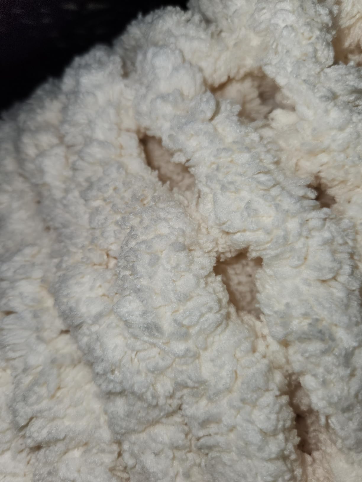 L'AGRATY Chunky Knit Throw Blanket for Couch, 50'' x 60'' Knit Throw, Ivory customer photo 2