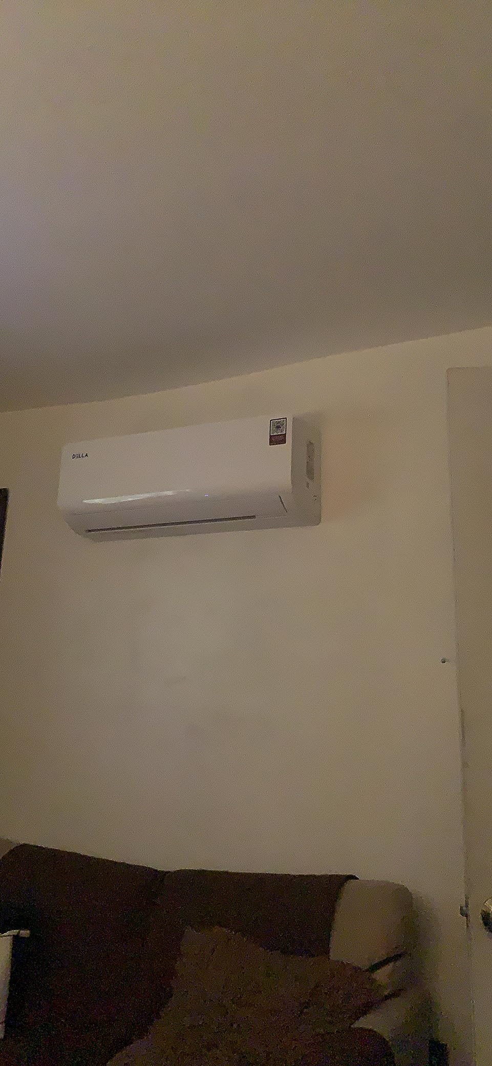 DELLA 20K BTU Dual Zone Mini Split AC (2x9K), 19 SEER2, 16ft Kits customer photo 1