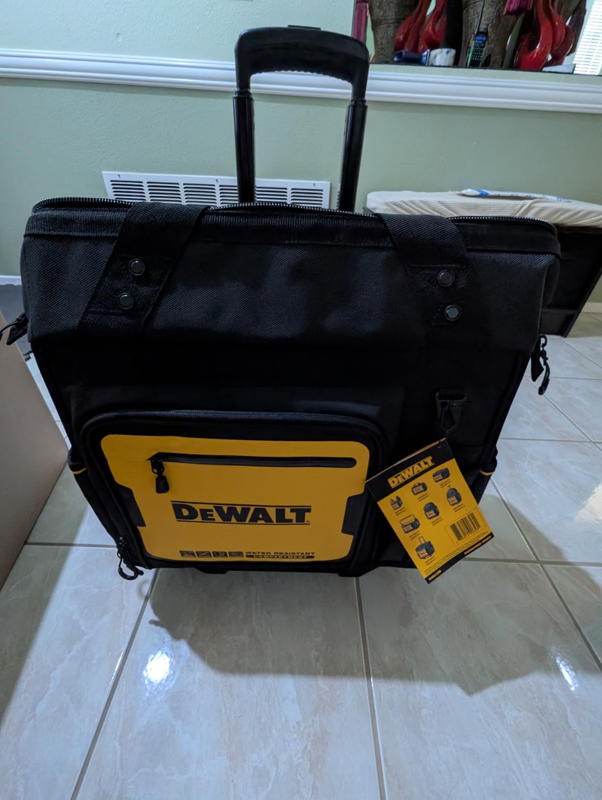 DEWALT 18 Inch Rolling Tool Storage Bag with 27 Pockets (DWST560107) customer photo 2