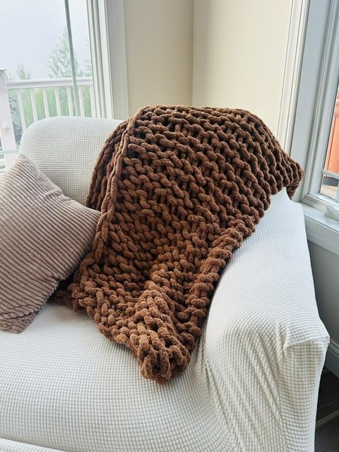 Bigacogo Chunky Knit Throw Blanket for Couch, 40x60 inches, Beige customer photo 2