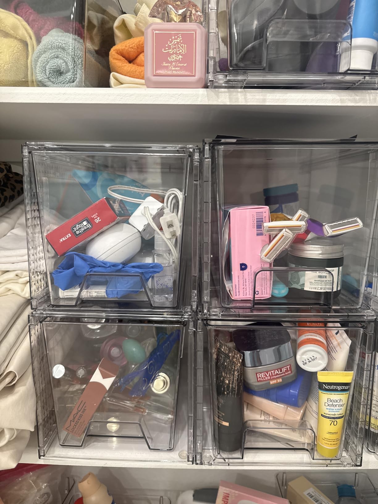 Vtopmart 4 Pack Large Stackable Storage Drawers, Clear customer photo 2