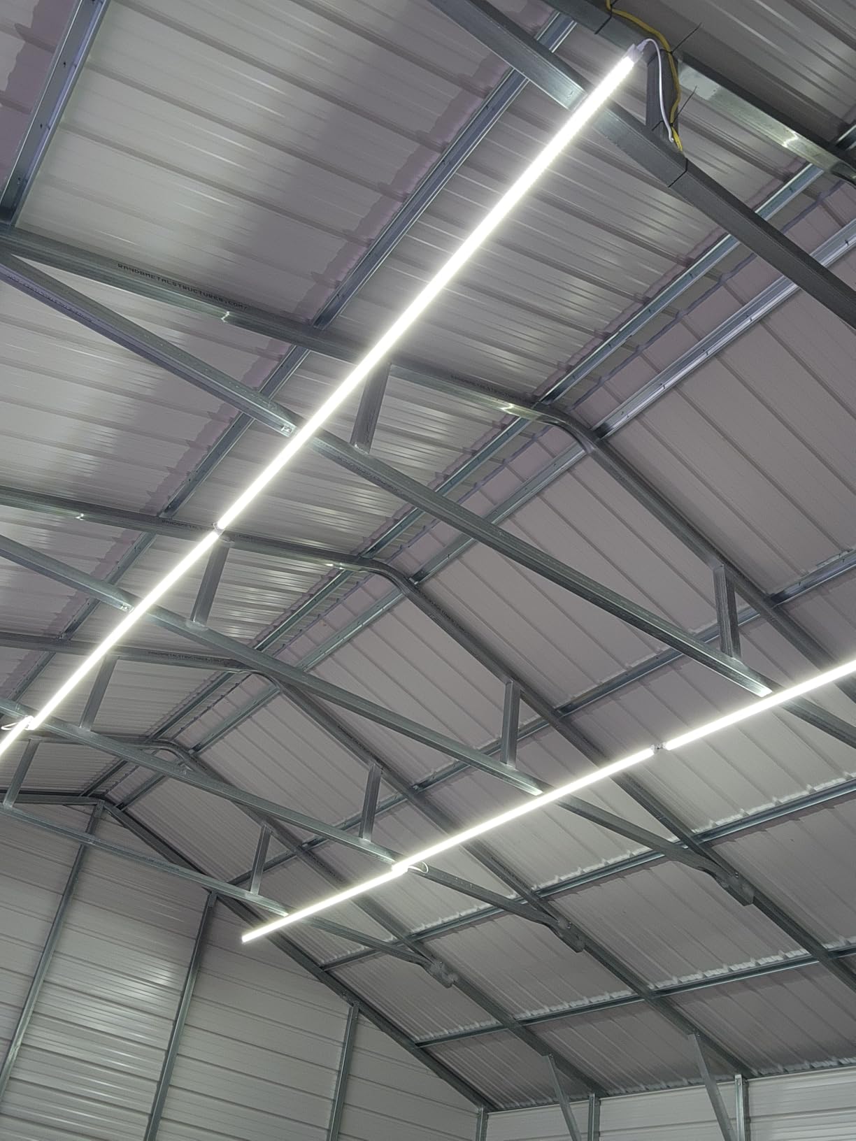 Skymoatled 8Pack 4FT LED Shop Light Garage Lights,50W 6000K 7500LM White Light,Hanging/Surface Mount,T8 4FT Tube Lamp for Warehouse Workshop Basement,Linkable LED Shop Lights,Plug and Play customer photo 1