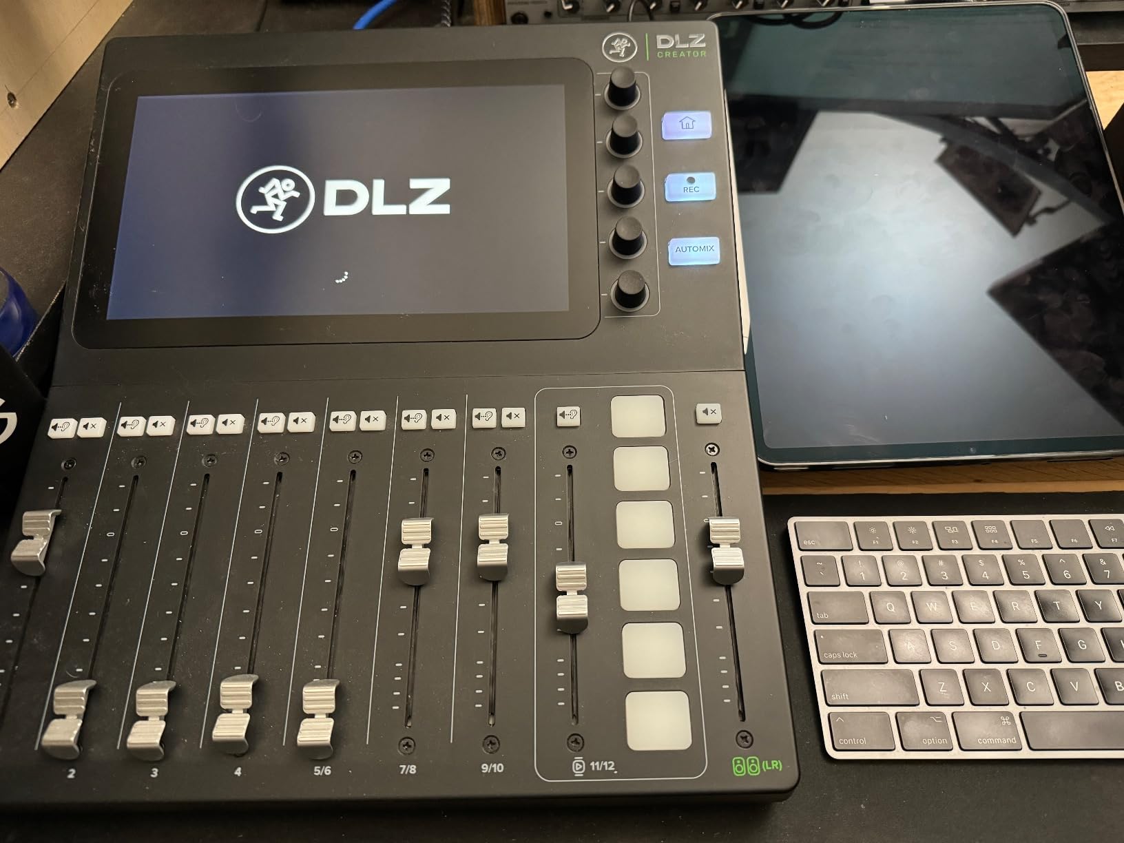 Mackie DLZ Creator Adaptive Digital Mixer for Podcasting customer photo 1