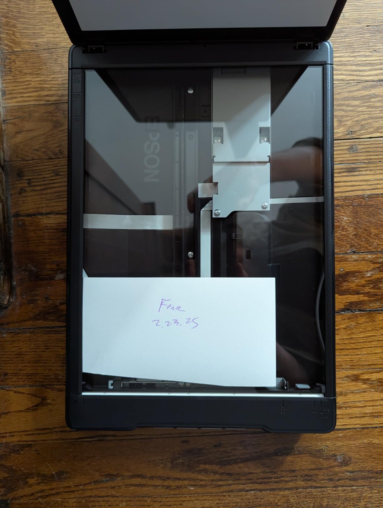 Epson Perfection V19 II Flatbed Photo Scanner 4800 dpi Optical Resolution customer photo 2