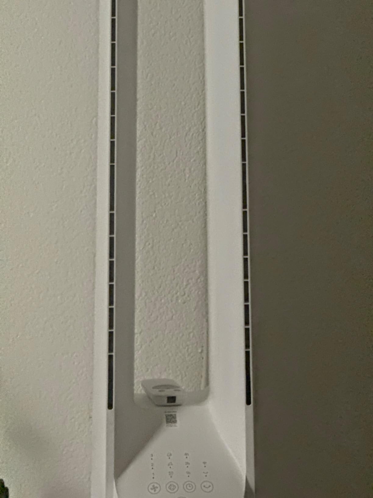 PELONIS Bladeless Tower Fan with 26-33ft Powerful Airflow, Alexa and Google Compatible, 6-Speed Settings, Quiet DC Motor, 120° Oscillation, 7-Hour Timer - Ideal for for Bedroom Home Office Use,White customer photo 2