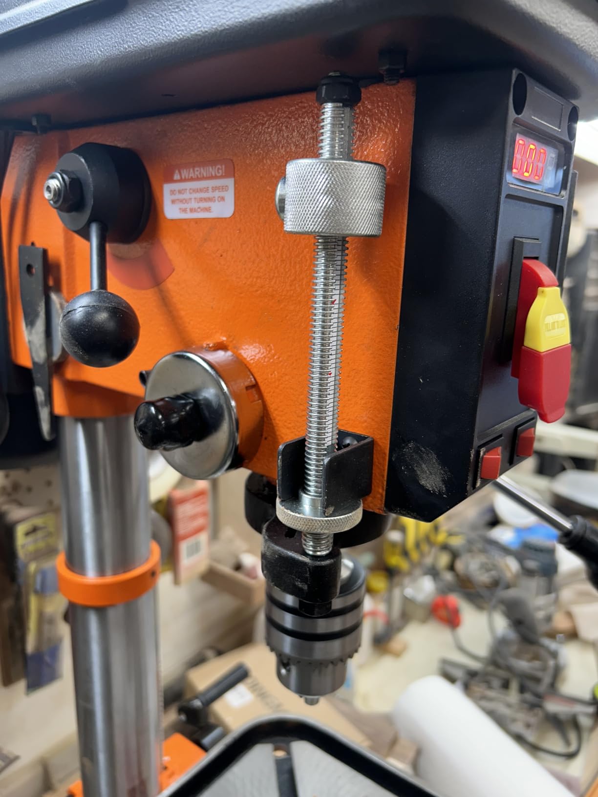 VEVOR 12 in Benchtop Drill Press, 5 Amp 120V, Variable Speed Cast Iron Bench Drill Press, 12 in Swing Distance 0-45° Tiltling Worktable with Laser Work Light, Tabletop Drilling Machine for Wood Metal customer photo 1