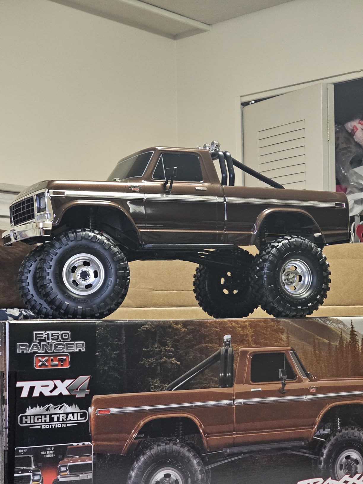 Traxxas TRX-4 Ford F-150 High Trail Edition 1/10 Scale 4X4 Crawler (Black) customer photo 1