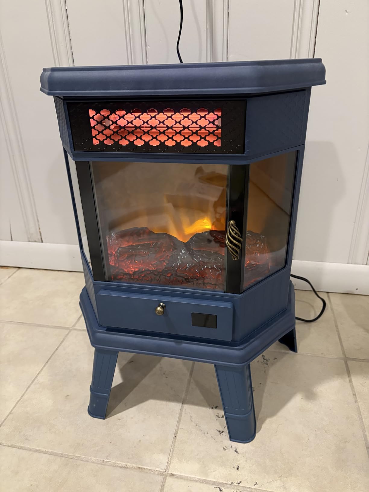 Electric Fireplace Heater 22 in Freestanding Fireplace Stove Infrared Fireplace RealSmart with 3D Flame Effect Remote Control, Timer, Overheating Protection Heater for Indoor Use Black customer photo 1