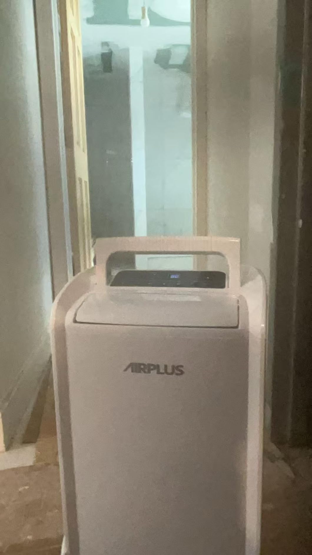 AIRPLUS 70 Pint Dehumidifier with Drain Hose, 4500 Sq.Ft for Basement customer photo 1