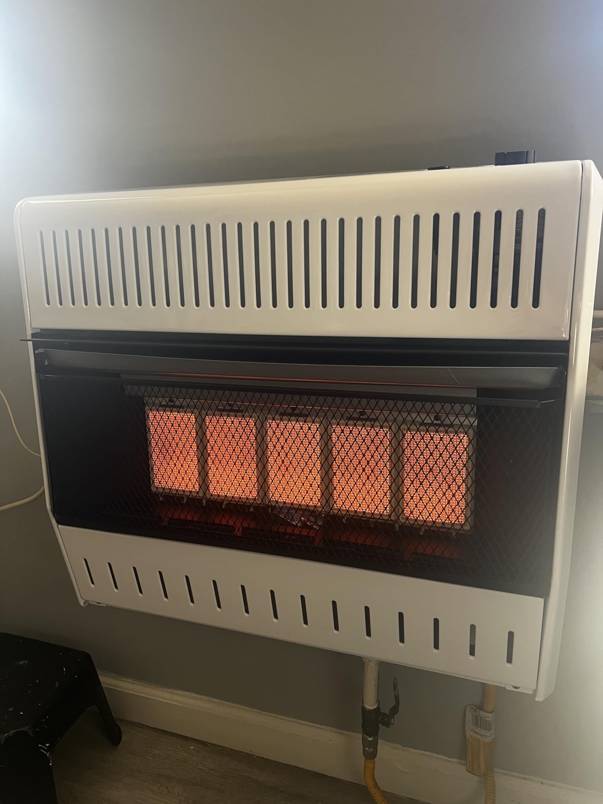 ProCom Heating Natural Gas Ventless Infrared Plaque Heater With Base Feet - 30,000 BTU, T-Stat Control - Model# MN300TPA-B customer photo 2
