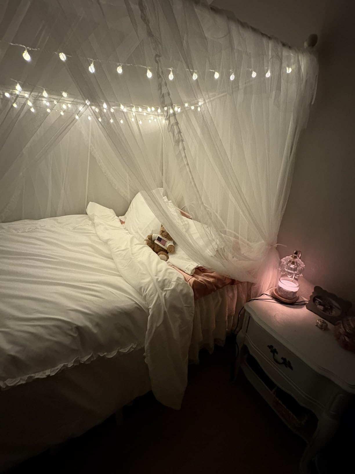 ELNIDO QUEEN® Feather Comforter Queen Size, Filled with Feather and Downfiber, All Season White Luxury Hotel Fluffy Bed Comforter, Ultra Soft 100% Cotton Duvet Insert, 90x90 Inch customer photo 1