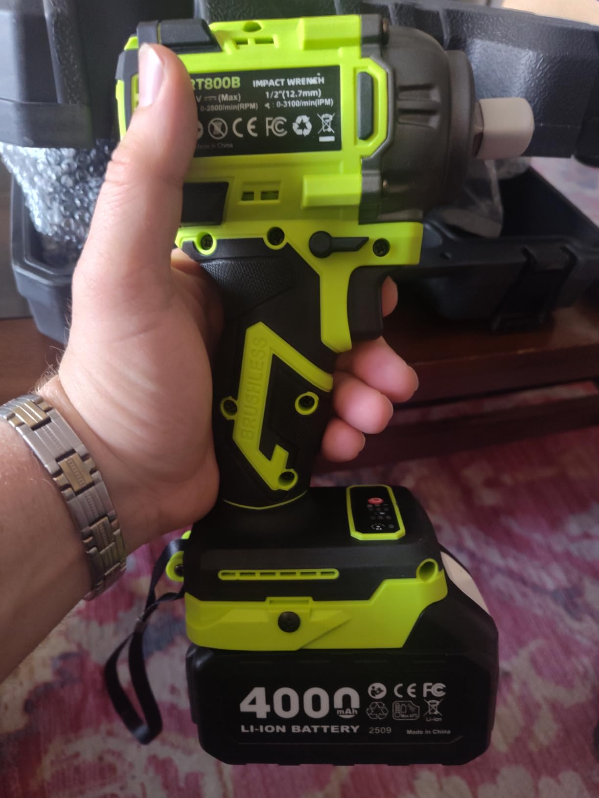 Robustrue Cordless Impact Wrench, 590Ft-lbs (800N.m) Brushless 1/2 inch, 2800RPM High Torque Impact Gun, 2x 4.0Ah Battery, Charger, 4 Sockets, Electric Impact Wrench for Car Home customer photo 2