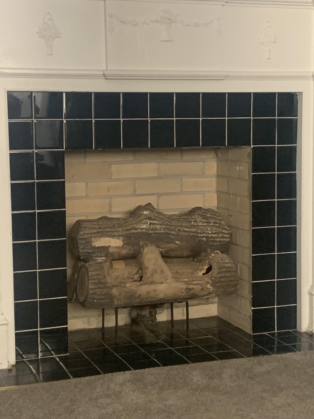Duluth Forge Ventless Dual Fuel Gas Log Set - 30 in. Stacked Oak, 33,000 BTU, Remote Control - Model# DLS-30R-2 customer photo 2