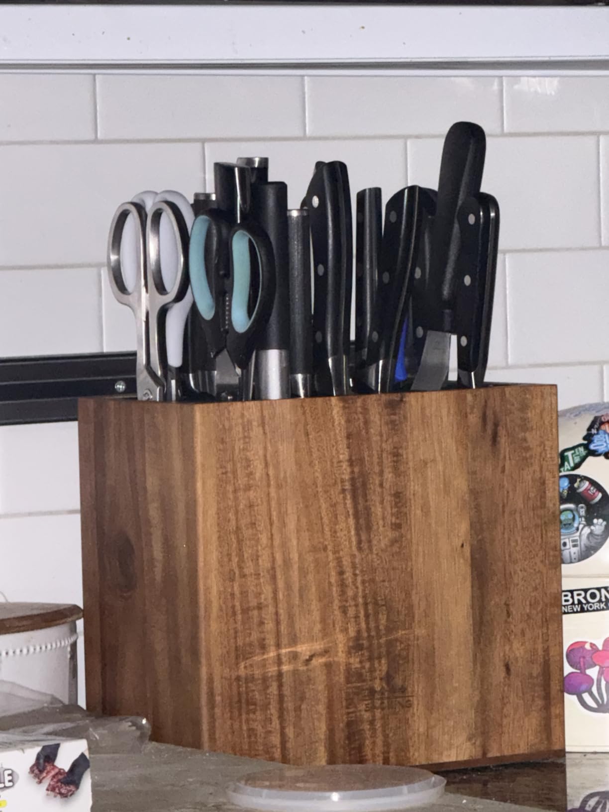 Universal Knife Block Without Knives, Acacia Wood Large Knife Holder customer photo 1
