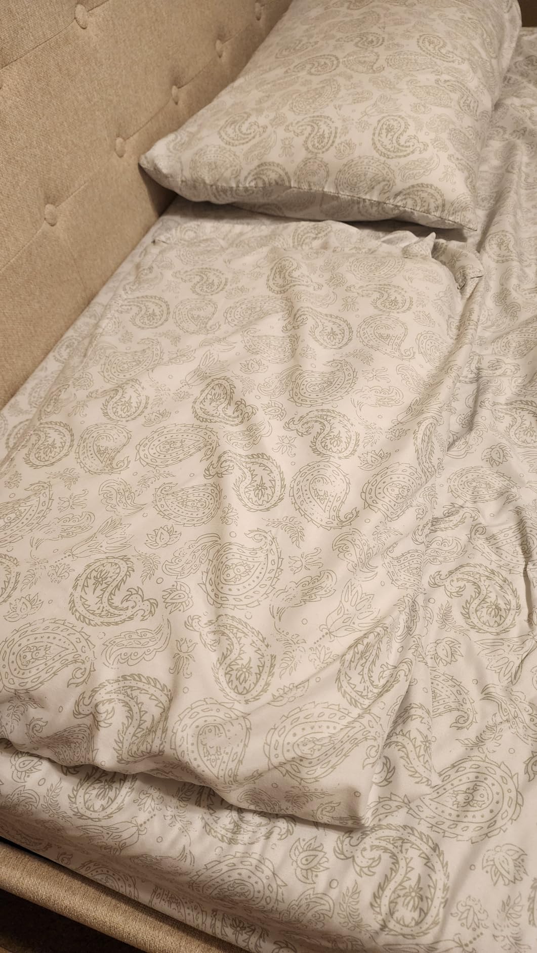SUQ I OME Slim Sleeper - Cooling Gel Thin Flat Memory Foam Pillow for Bed Sleeping,Low Profile, Ultra Thin Flat Pillow for Stomach Sleepers23 x 15.7 x 2.7inches customer photo 2