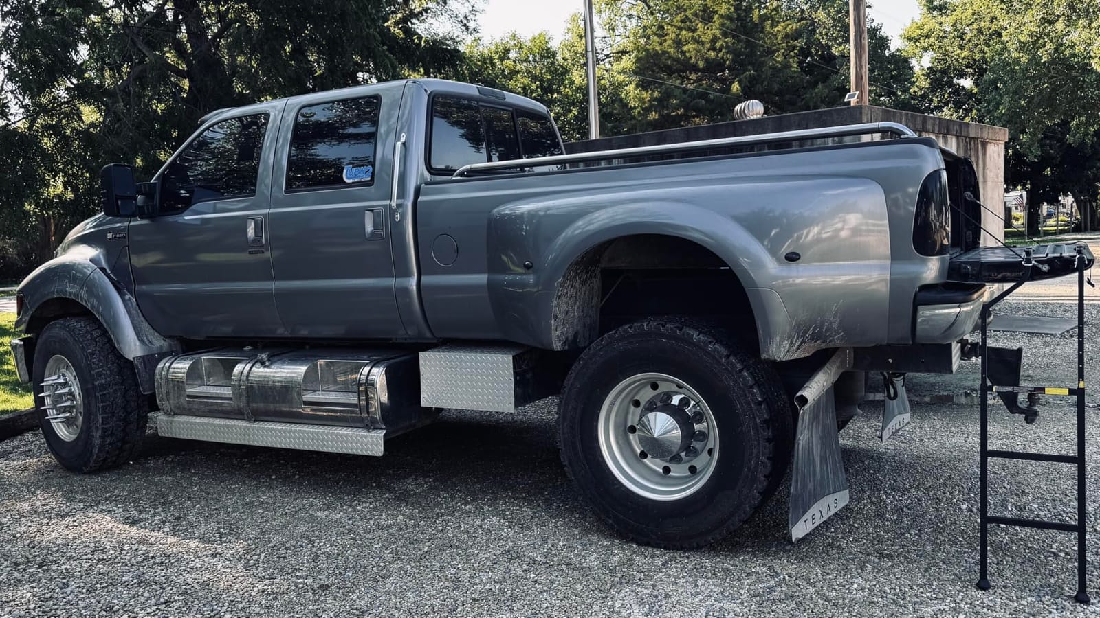 Traxion NEW Tailgate Ladder XL for All Trucks Including Lifted Trucks up to 50