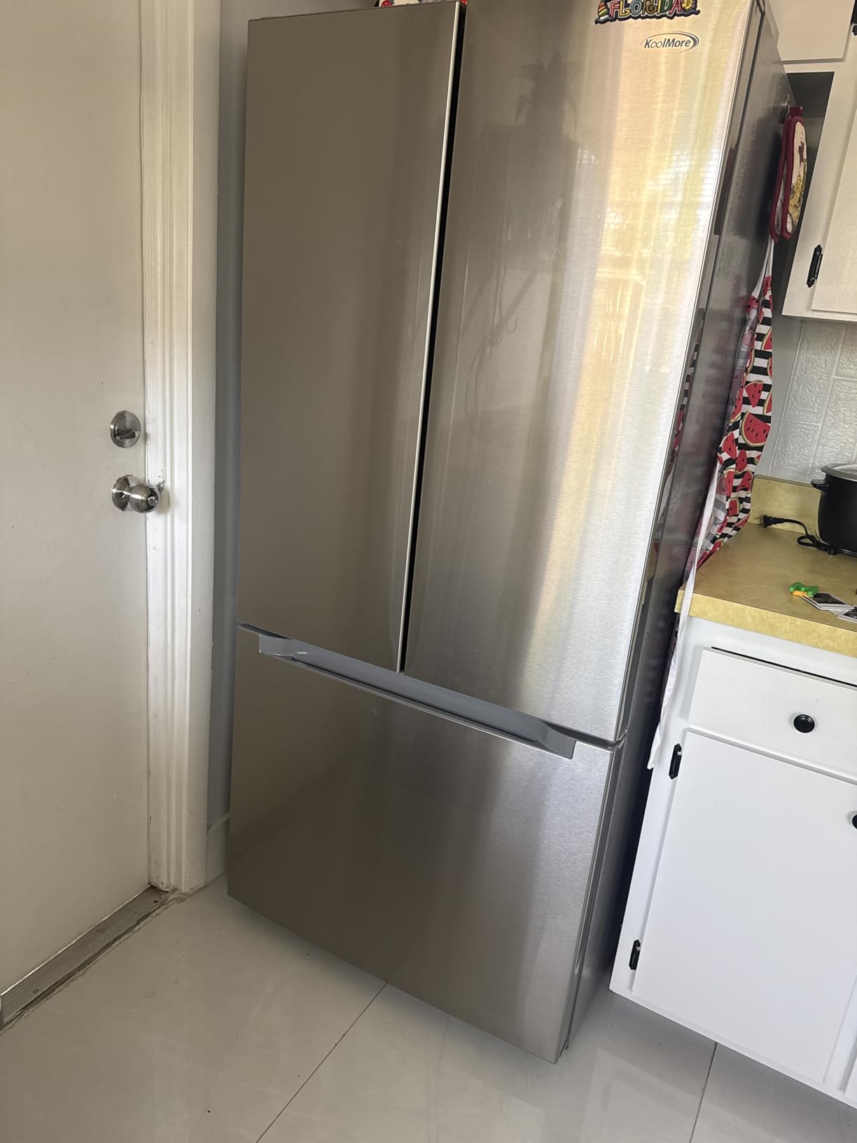 KoolMore 30-Inch and 18.5 cu. ft. Counter Depth French Door Refrigerator with Three Doors and Deep Freezer in Stainless-Steel (KM-RERFDSS-18C) customer photo 2