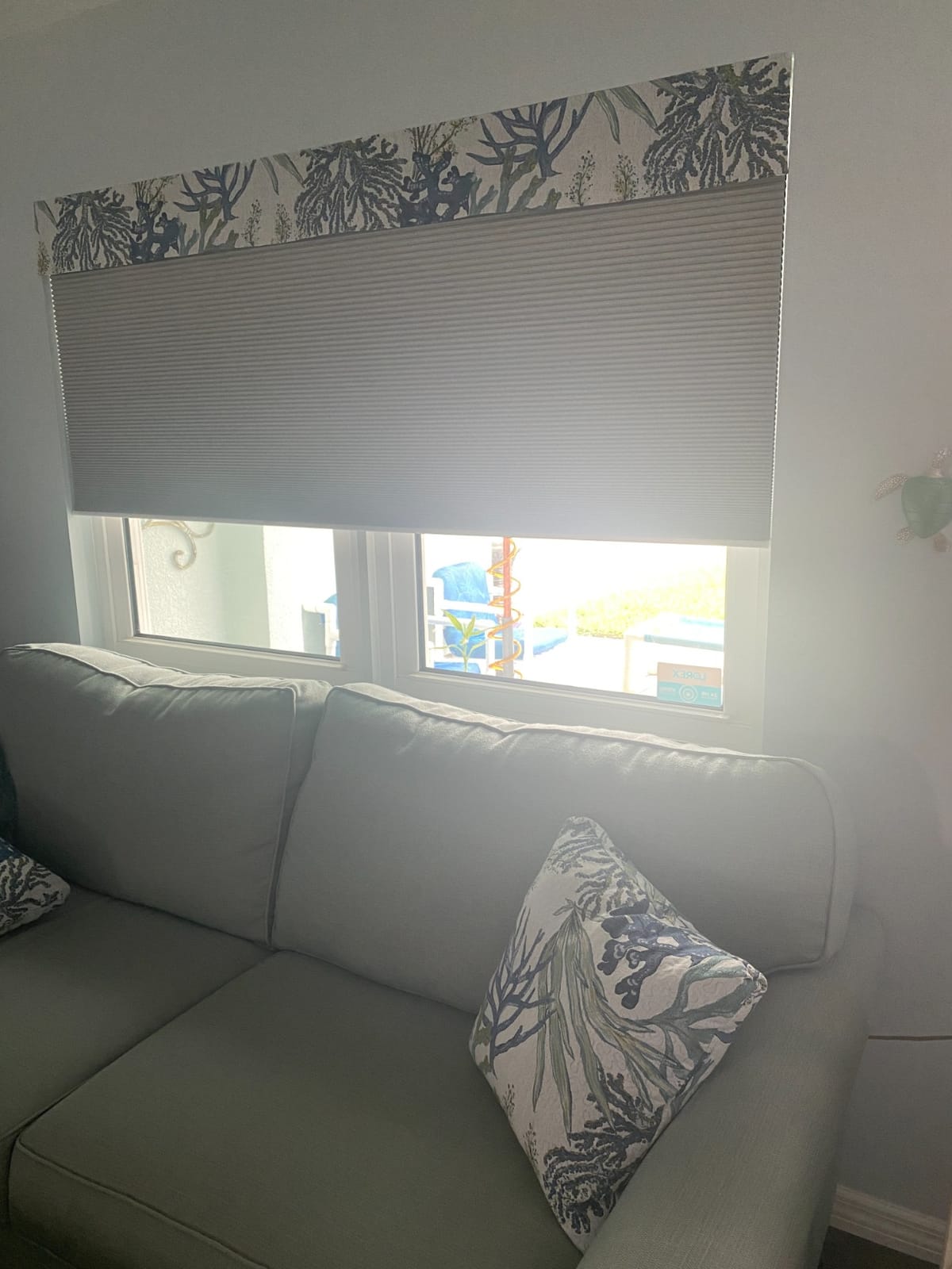 Yoolax Motorized Cellular Shades, Custom, Blackout, Noir customer photo 2