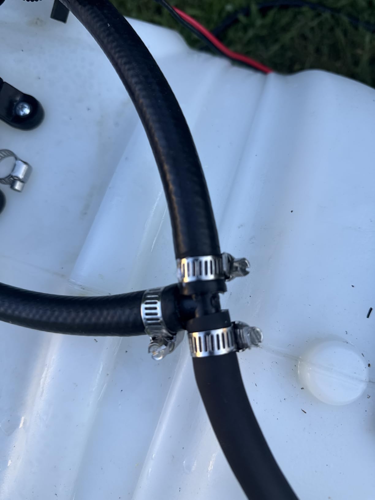 25 Gallon Pull-Behind Trailer Broadcast Sprayer - 1.1GPM, 7' Swath customer photo 2