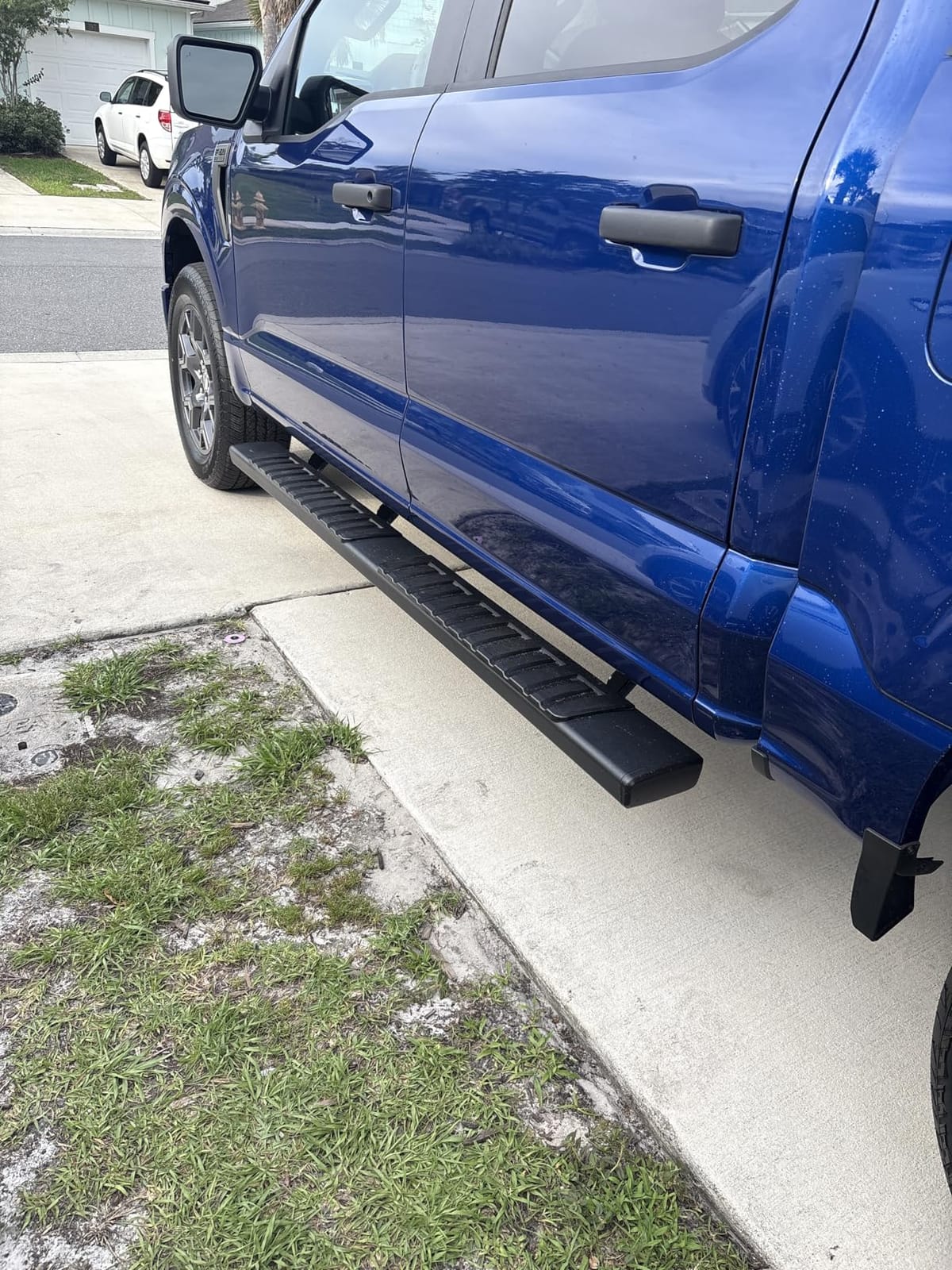 Running Boards for 15-26 Ford F-150 & 17-26 F250 Super Duty SuperCrew Cab customer photo 2