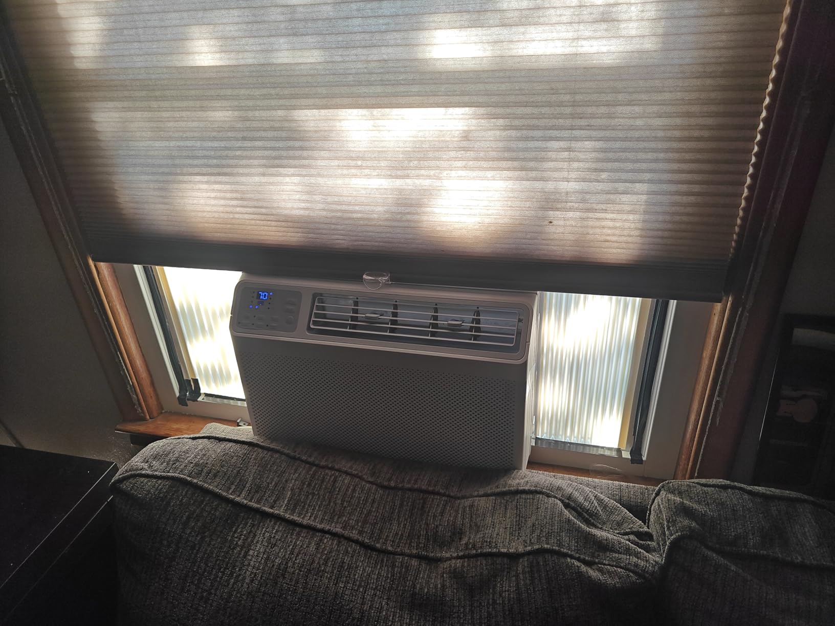TCL 10,000 BTU Smart Window Air Conditioner, Fan, & Dehumidifier, Wi-Fi customer photo 1