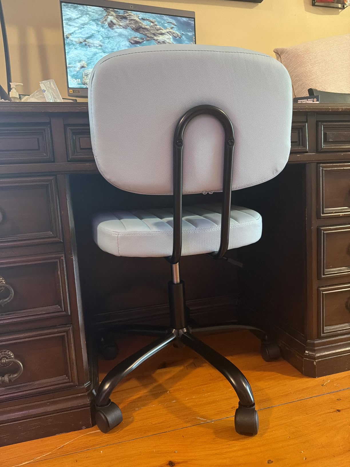DUMOS Small Desk Chair, Home Office Chair, Lumbar Support customer photo 1