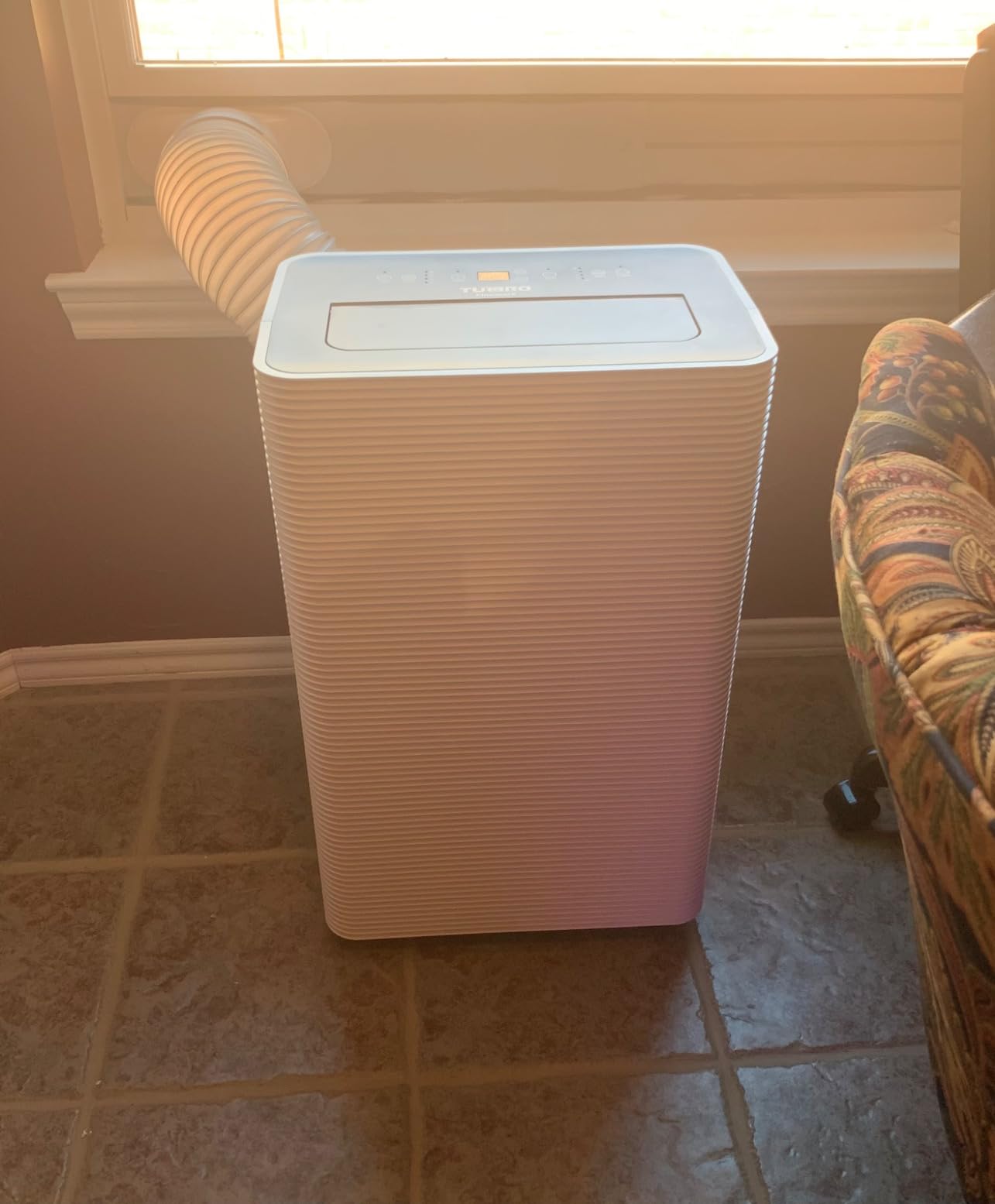 TURBRO Finnmark 14,000 BTU Portable Air Conditioner and Heater, Dehumidifier, 3-Speed Fan, Covers Rooms up to 600 Sq. Ft., Remote and WiFi Control, 7.77 CEER High Efficiency, CSA-Certified customer photo 1