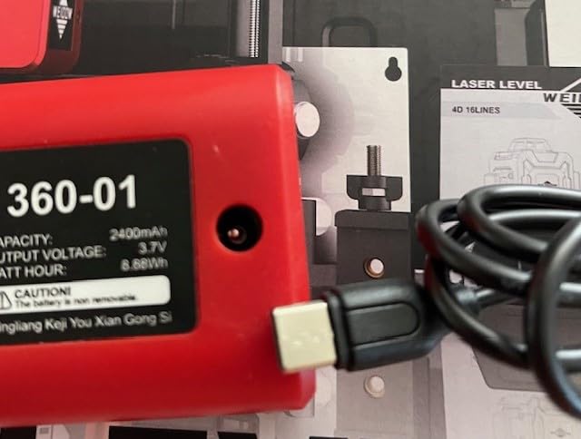 WEIDDW Laser Level 360° Green Cross Line Self Leveling Laser Measuring Tool customer photo 1