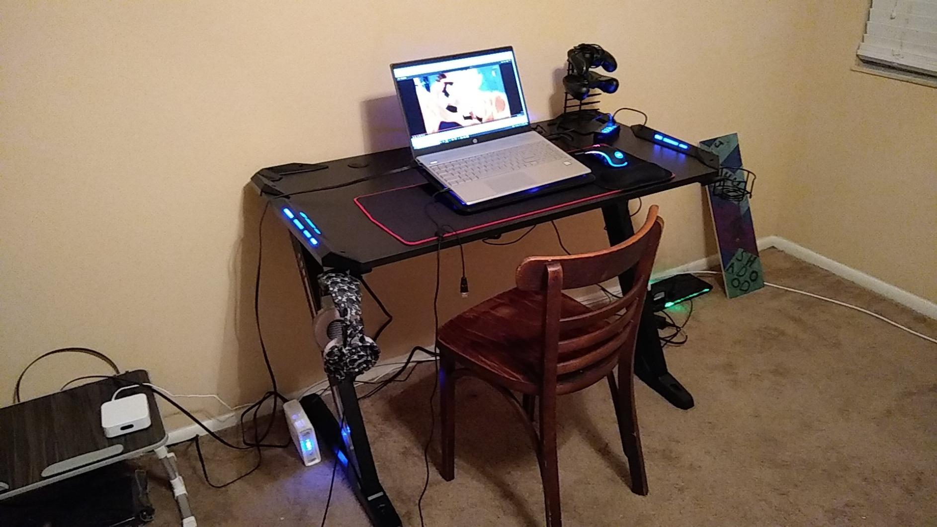 EUREKA ERGONOMIC Gaming Desk, 60 Inch Computer Desk with RGB LED Lights customer photo 2