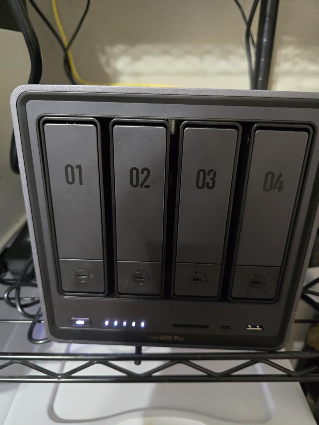 UGREEN DXP4800 Plus 4-Bay NAS for Families, Creators & Small Teams customer photo 1