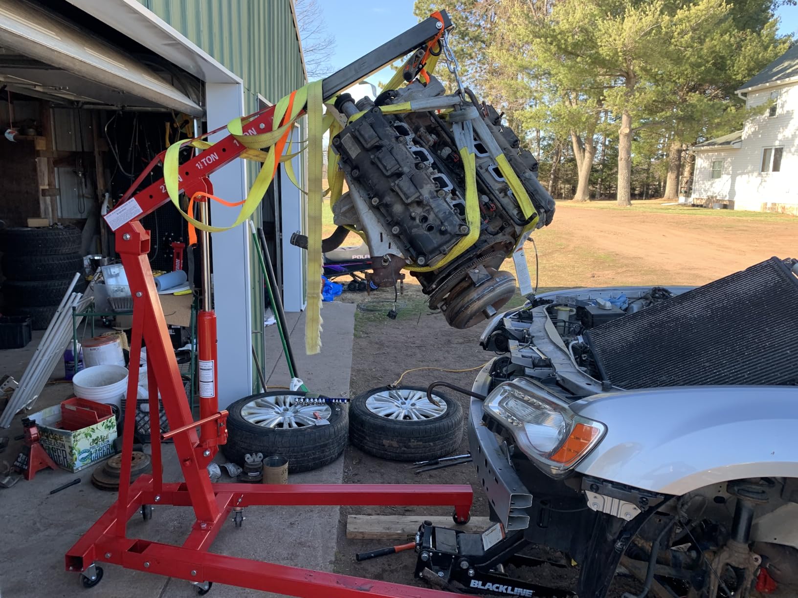 2 Ton Engine Hoist Foldable Cherry Picker, Heavy Duty Engine Lift Hoist customer photo 2
