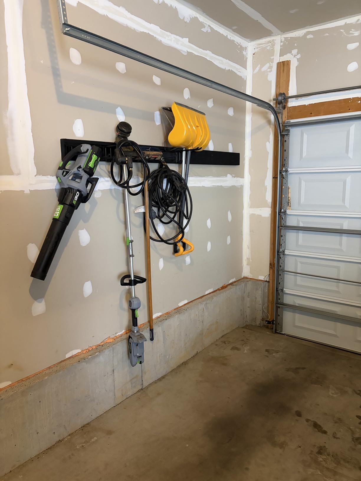 64 Inches Garage Storage, UUP Garage Organization Wall Mount Garden Tool Organizer, 620lbs Adjustable Metal Hooks, Yard Shed Rail Rack, Lawn Tool Holder for Hanging Rake Broom Mop Snowboard, Home Gift customer photo 2