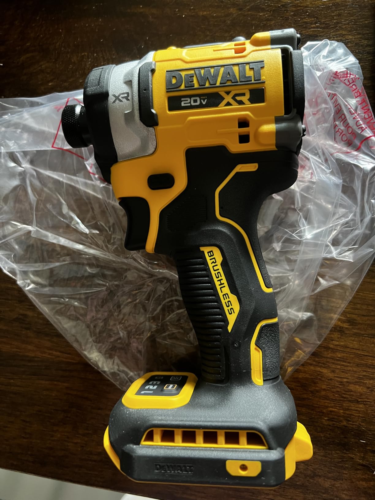 DEWALT 20V MAX XR 1/4 Inch Cordless Impact Driver, Bare Tool Only (DCF860B) customer photo 2