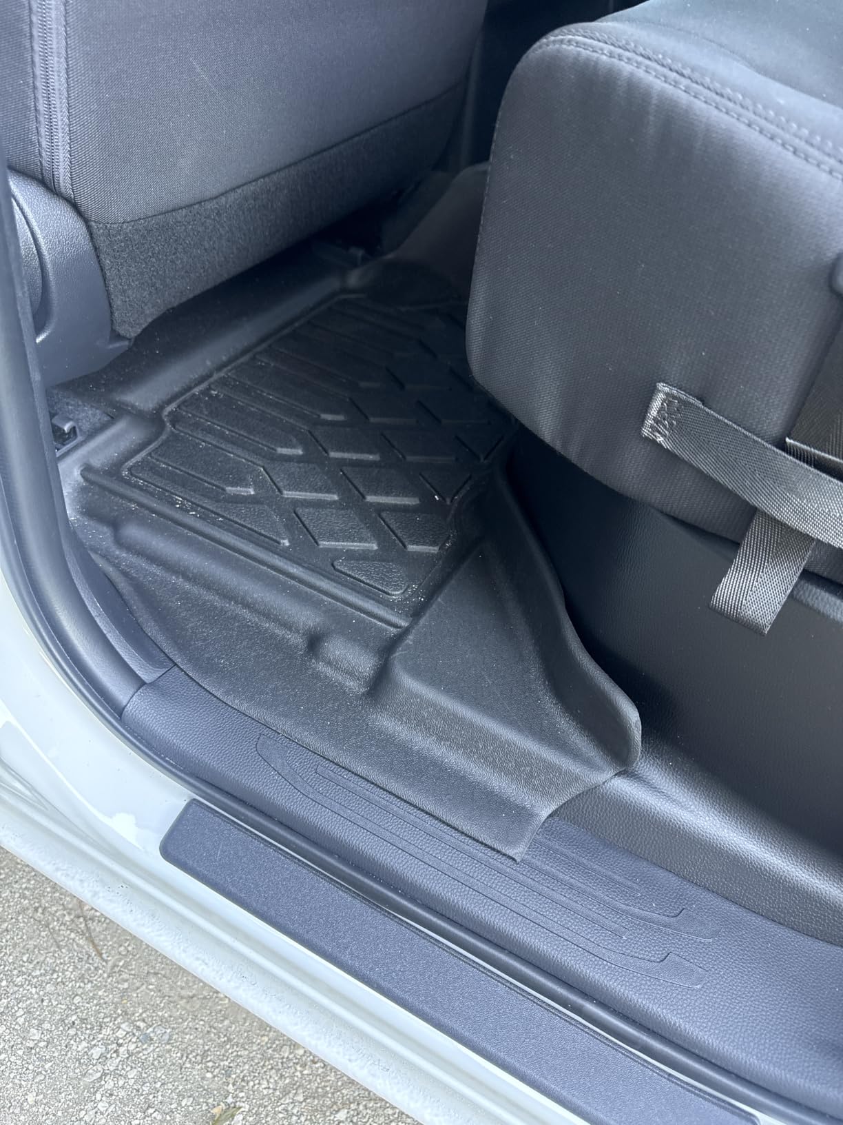 Nilight Cargo Mats for Toyota RAV4 2019 2020 2021 2022 2023 2024 2025 customer photo 2