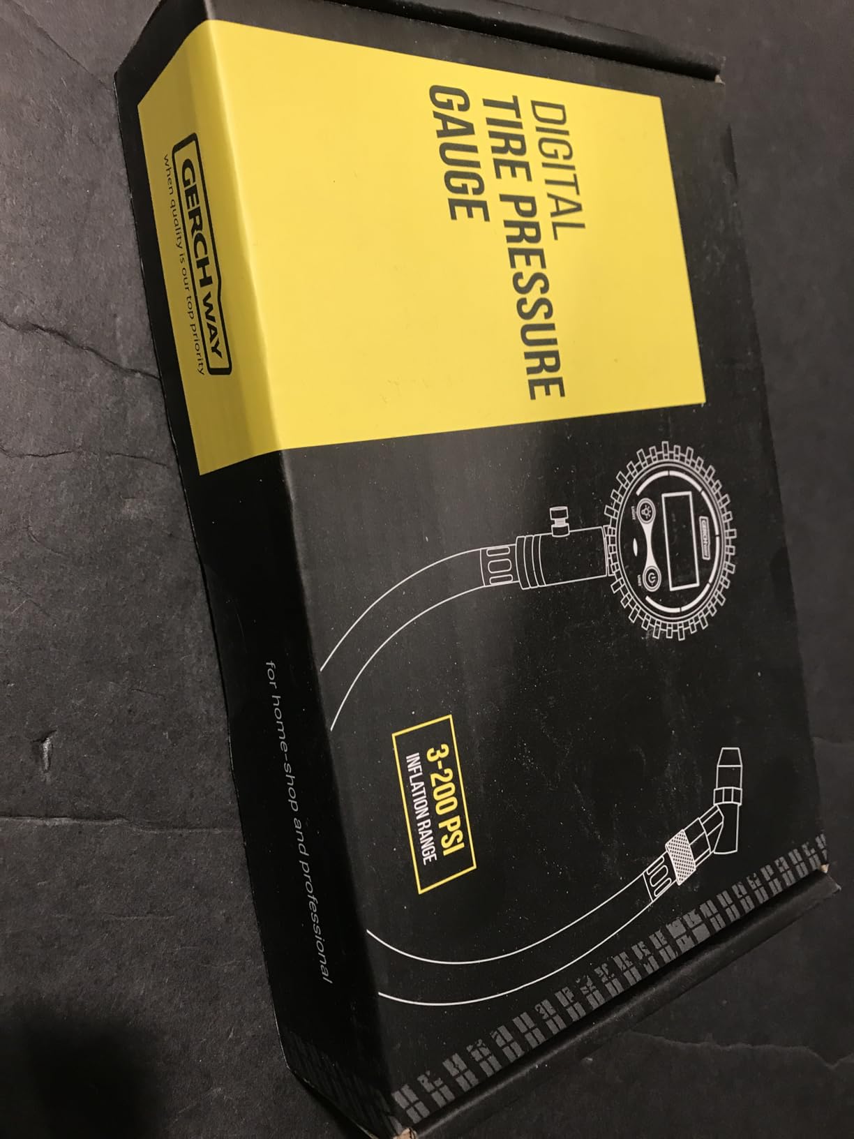 GERCHWAY Digital Tire Pressure Gauge for Cars — 200 PSI customer photo 2
