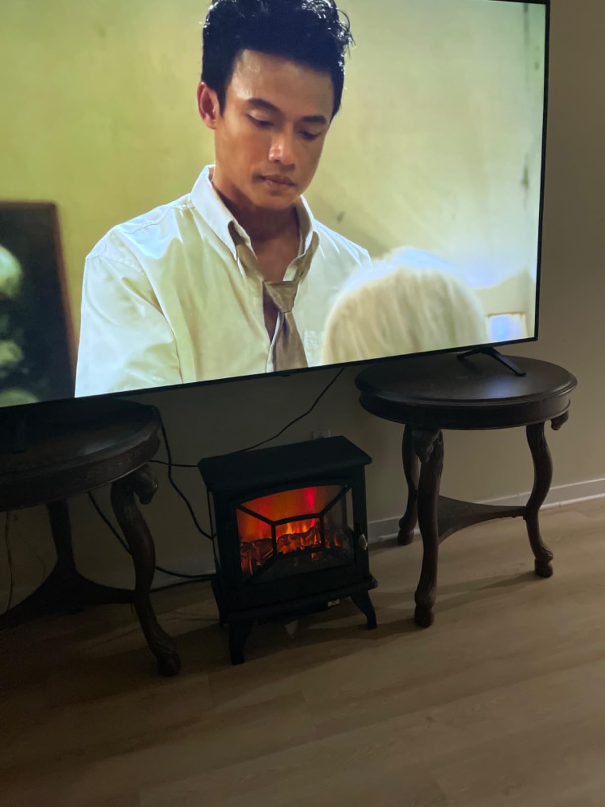 Silonn Electric Fireplace Heater, Quick Heating Portable Fireplace with App & Remote,24″ Electric Corner Fireplace Low Noise with 5 Brightness Levels,Temp Control & Timer for Living Room,Bedroom,Black customer photo 1