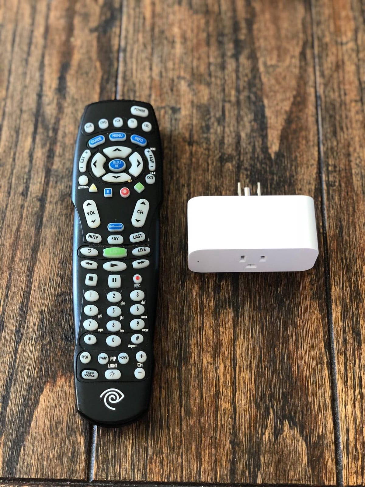 Amazon Smart Plug, Works with Alexa, Simple Setup, Endless Possibilities (2-Pack) customer photo 1