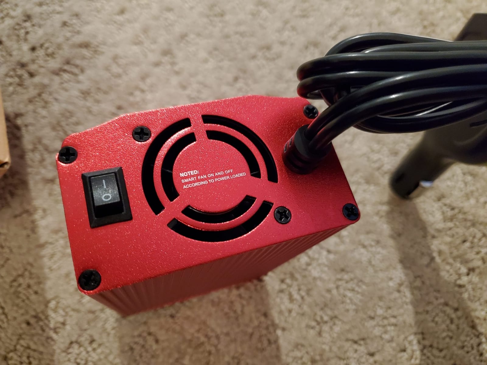 2000 Watt Pure Sine Wave Power Inverter, 12V DC to 110/120V AC Inverter with 3 AC Outlets, Remote, PD 3.0 USB Port, QC 18W, Remote Controller, LED Display,For RV Solar Systems,Semi Truck,Vehicles,Boat customer photo 1